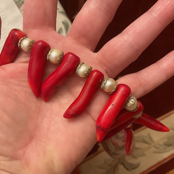 Red Genuine Coral white pearl beads Necklace Earrings set - Picture 6 of 12